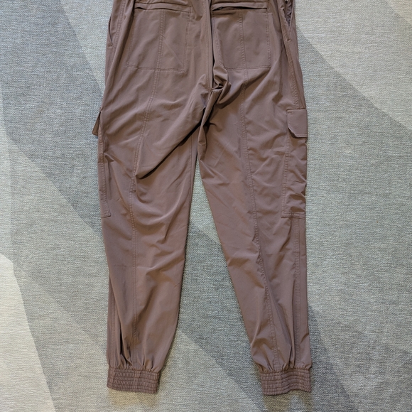 Athleta Chelsea Utility Jogger Elastic Waistband - Picture 7 of 11